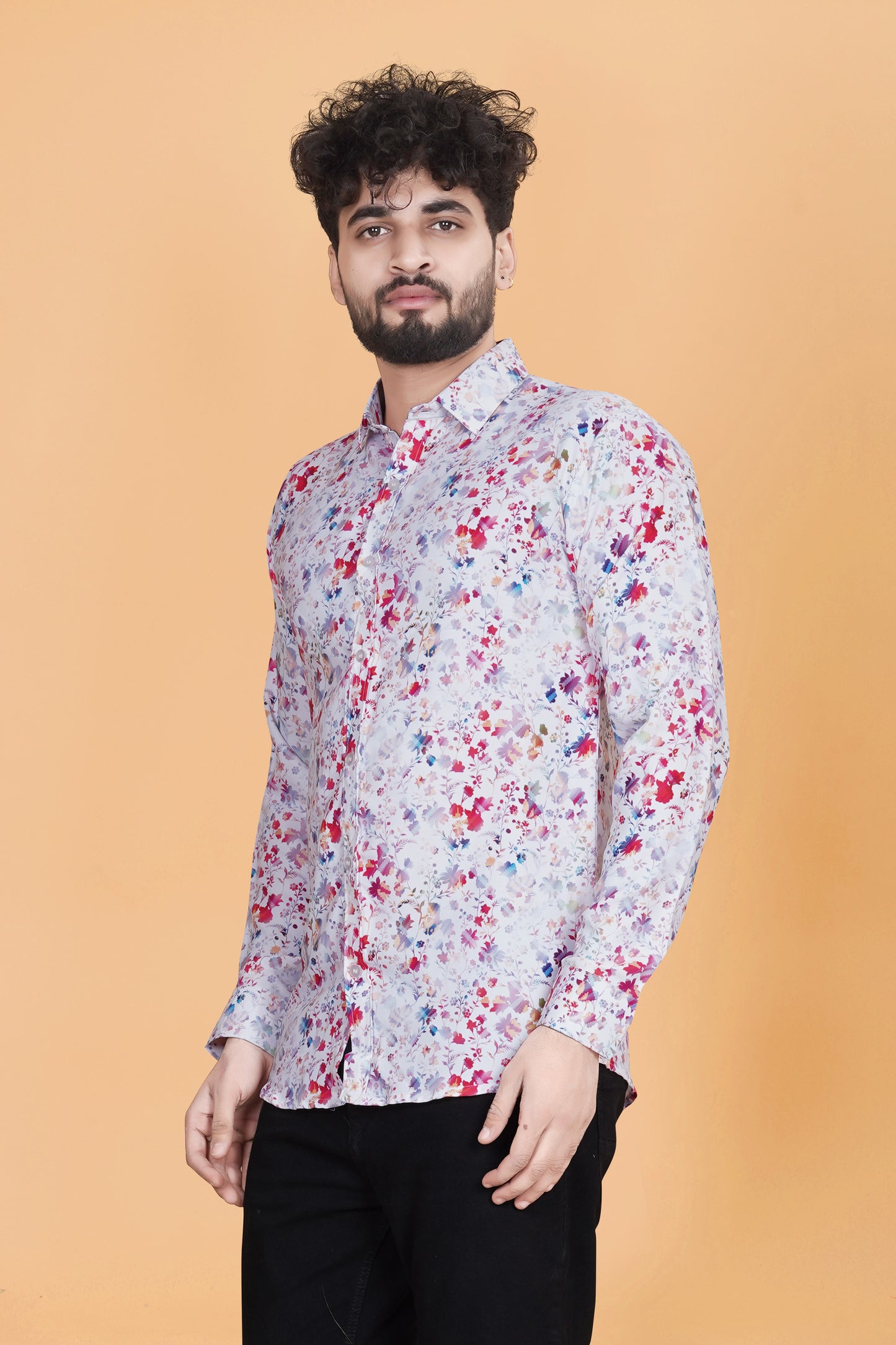 Men White & Red Slim Fit Printed Casual Shirt